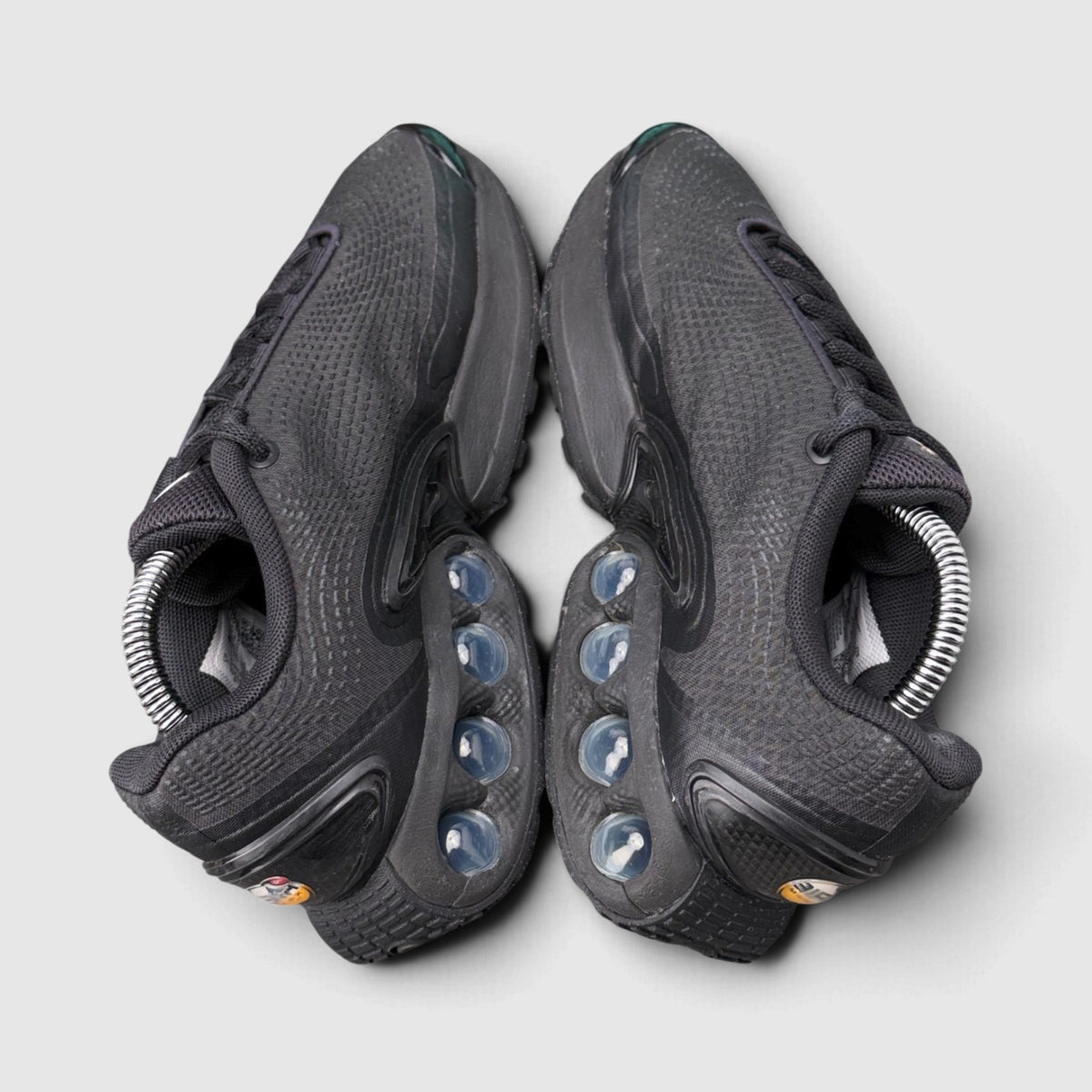 Nike Air Max DN, buty sportowe damskie w bardzo dobrym stanie rozmiar 38, widok z góry