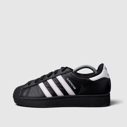 Adidas Superstar II Black White, buty sportowe damskie w bardzo dobrym stanie rozmiar 37 1/3, boczny profil, lewa strona