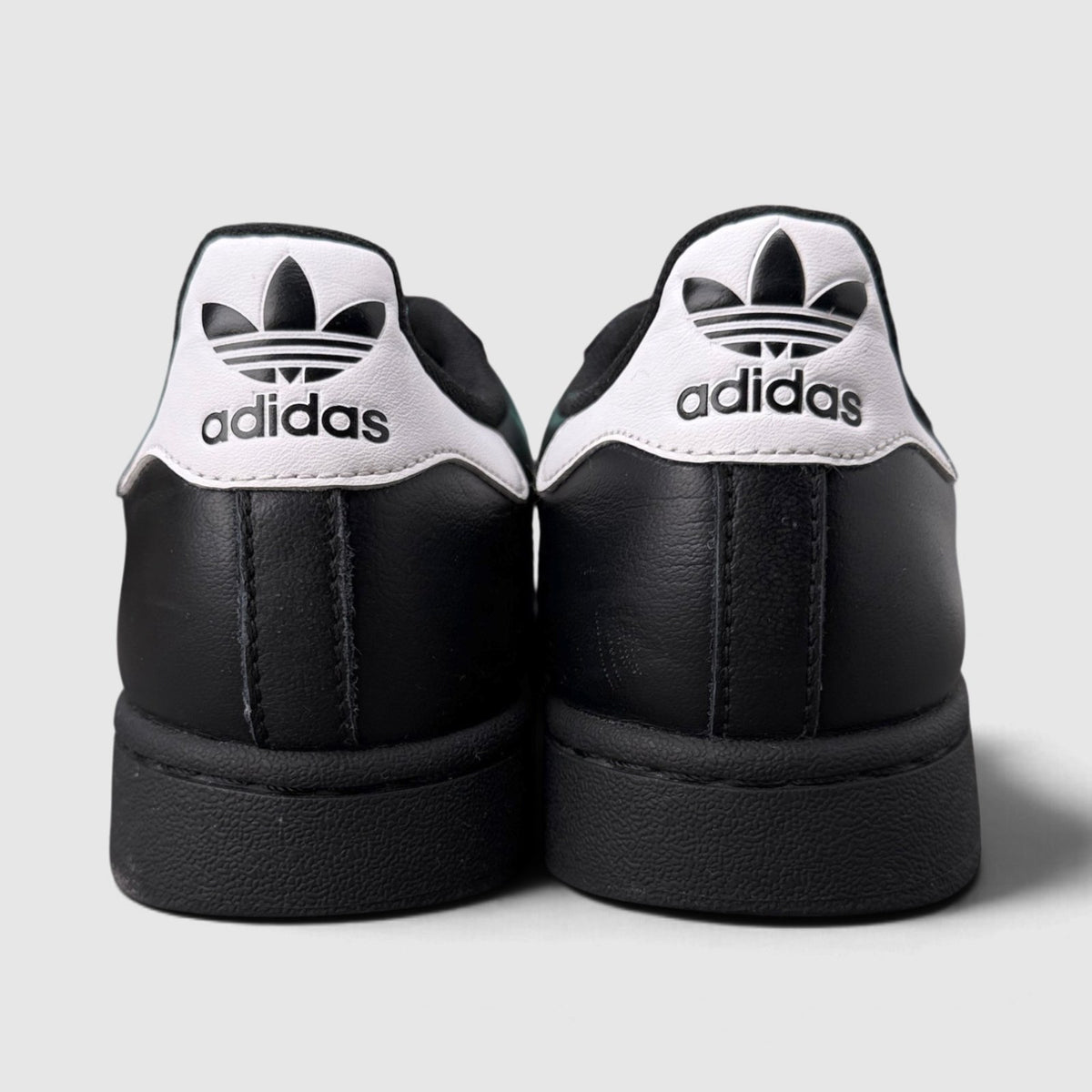 Adidas Superstar II Black White, buty sportowe damskie w bardzo dobrym stanie rozmiar 37 1/3, widok z tyłu