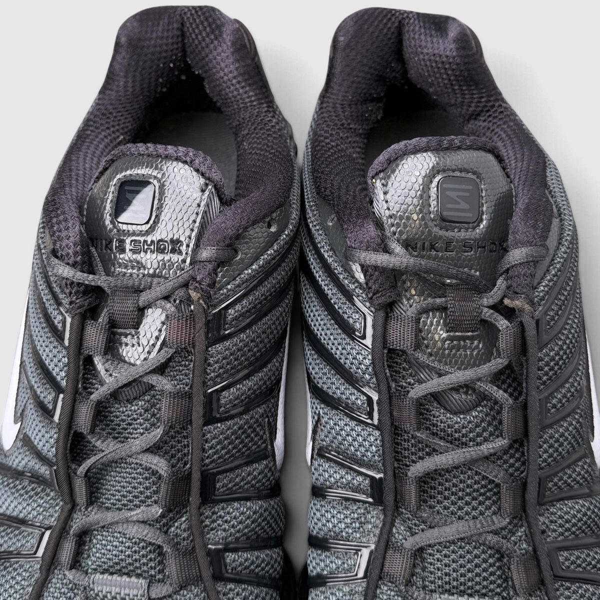Nike Shox TL, buty sportowe męskie w bardzo dobrym stanie rozmiar 43, detal