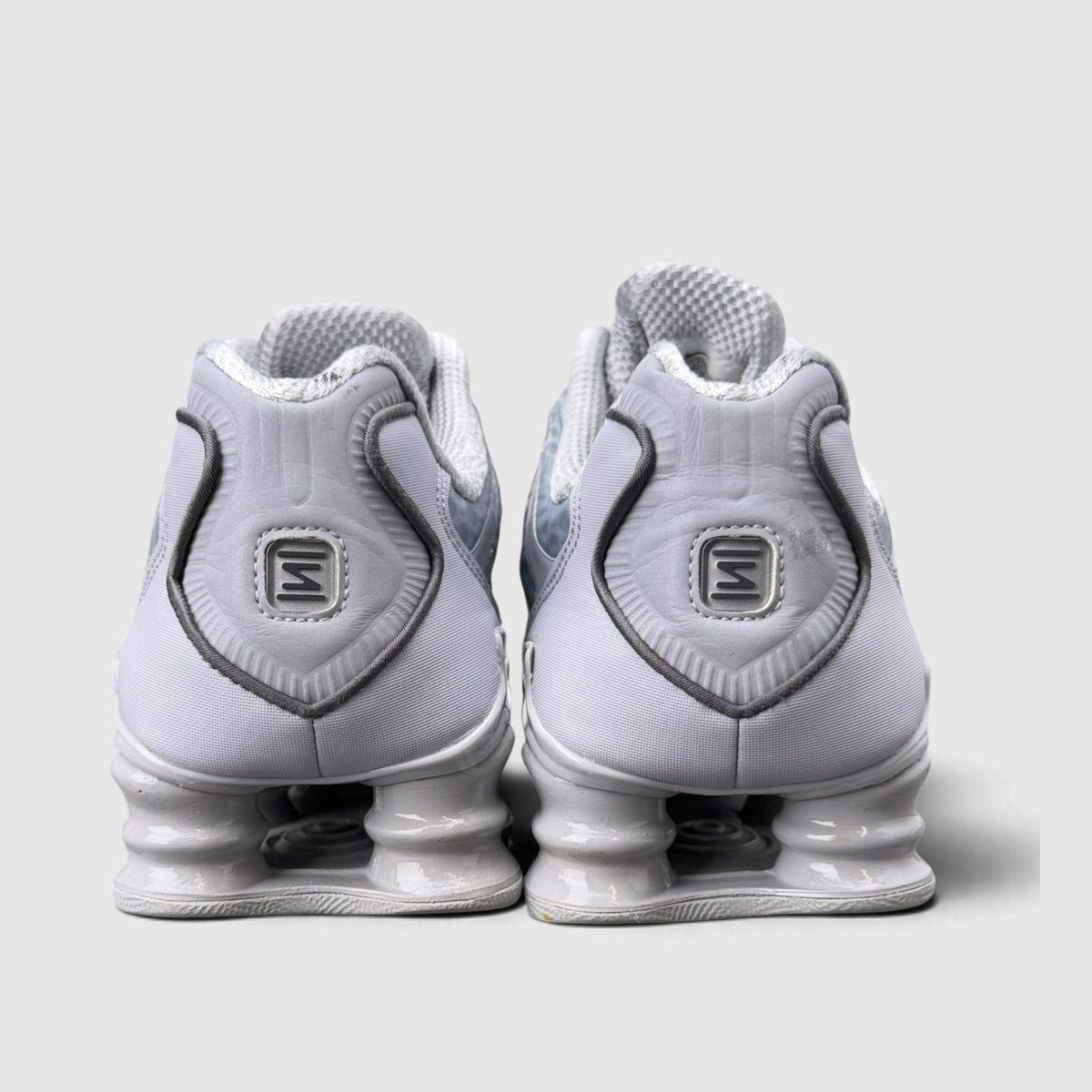 Nike Shox TL, buty sportowe męskie w bardzo dobrym stanie rozmiar 44, widok z tyłu