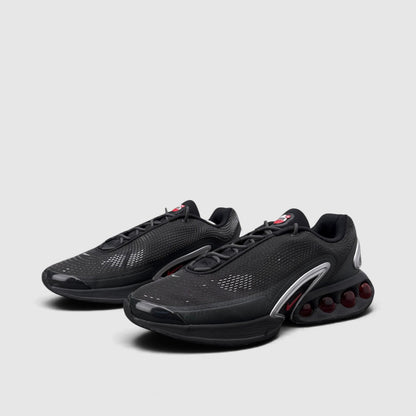 Nike Air Max Dn, buty sportowe męskie w bardzo dobrym stanie rozmiar 46, para butów
