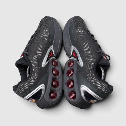 Nike Air Max Dn, buty sportowe męskie w bardzo dobrym stanie rozmiar 46, para butów