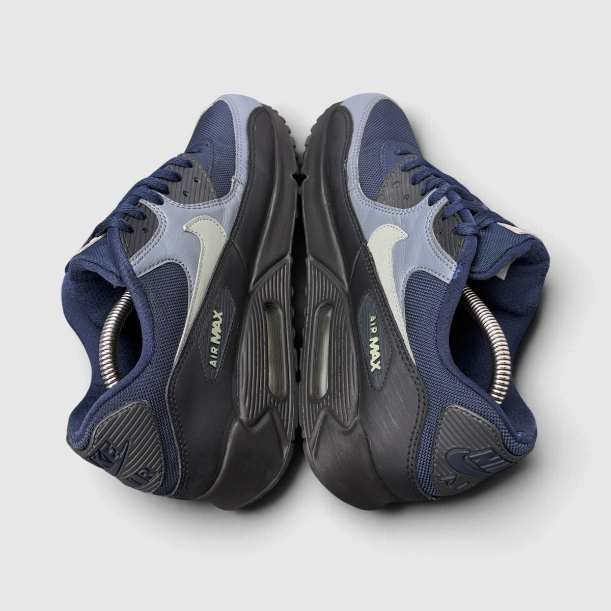 Nike Air Max 90, buty sportowe męskie w bardzo dobrym stanie rozmiar 41, widok z góry