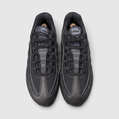 Nike Air Max 95 OG Black, buty sportowe męskie w bardzo dobrym stanie rozmiar 43, widok z góry
