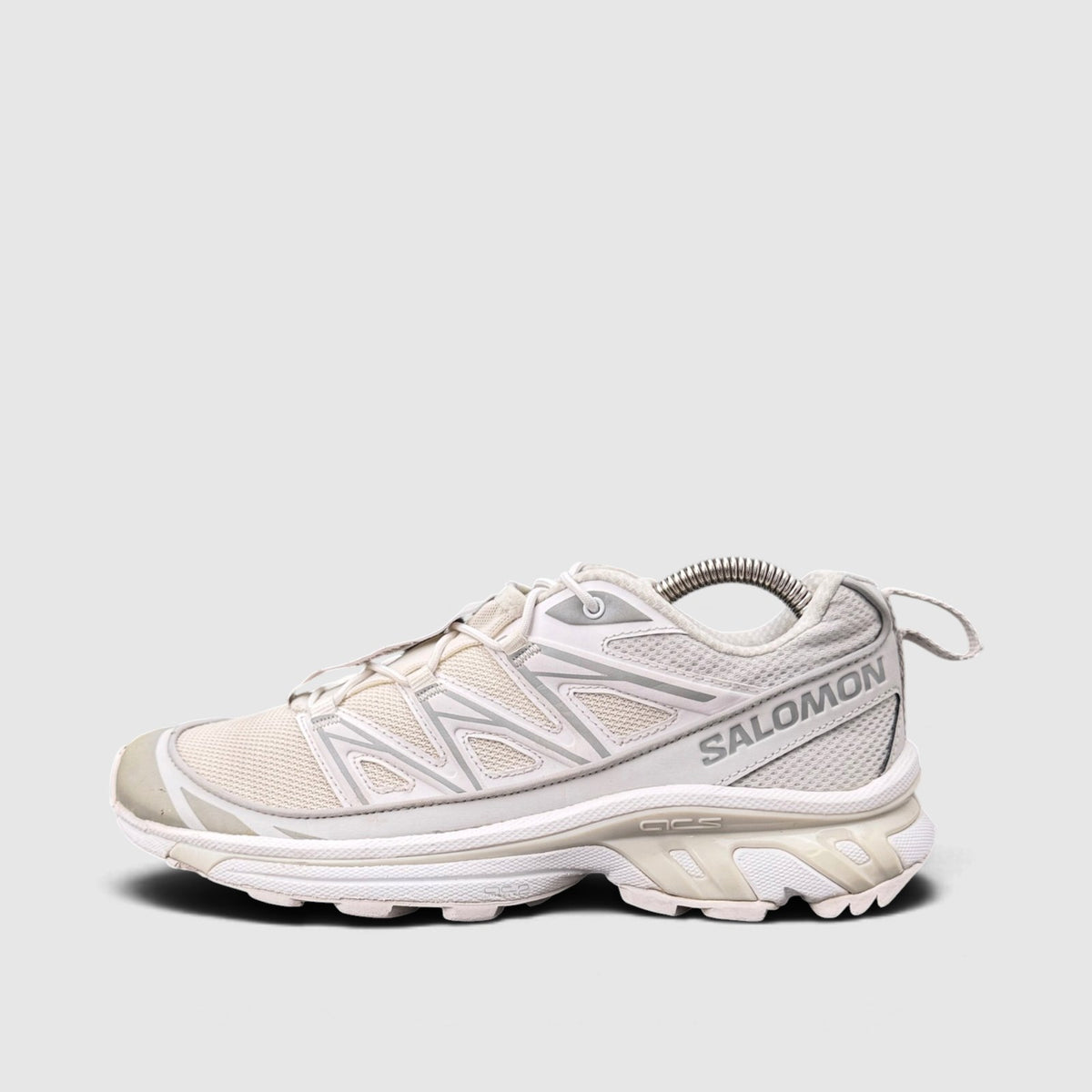 Salomon XT-6 Expanse, trekkingi damskie w bardzo dobrym stanie rozmiar 40, boczny profil, prawa strona