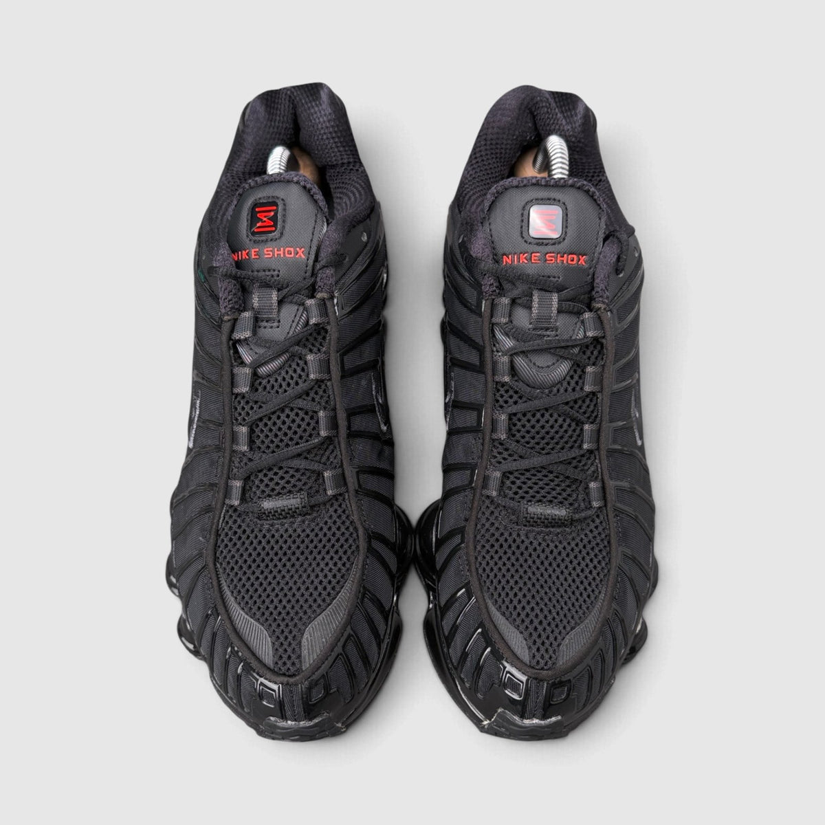 Nike Shox TL Metallic Hematite, buty sportowe męskie w bardzo dobrym stanie rozmiar 44, widok z przodu