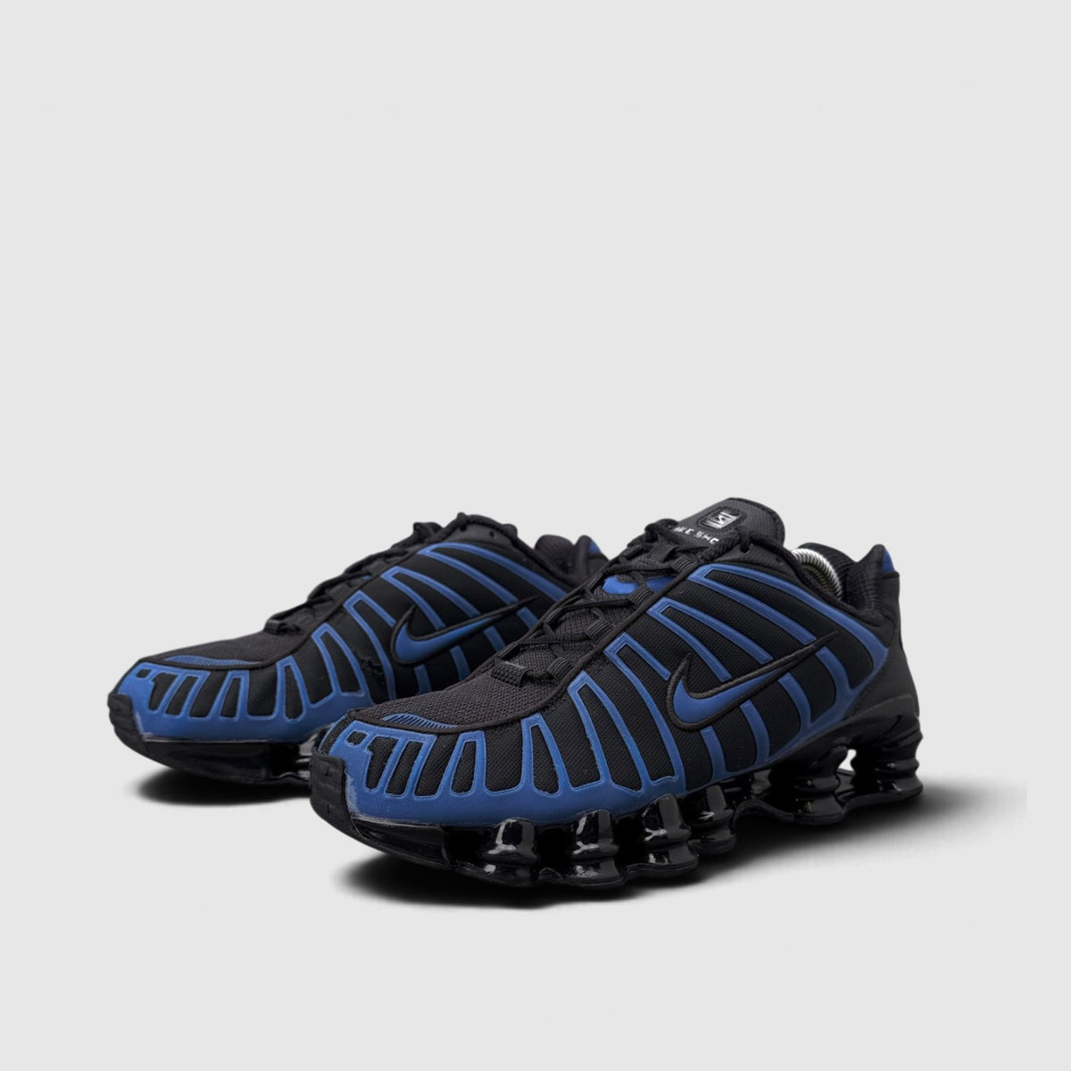 Nike Shox TL Reflective Court Blue, buty sportowe męskie w bardzo dobrym stanie rozmiar 43, para butów