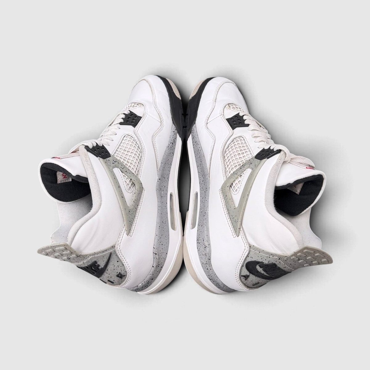 Nike Air Jordan 4 White Cement, buty sportowe męskie w bardzo dobrym stanie rozmiar 46, widok z góry