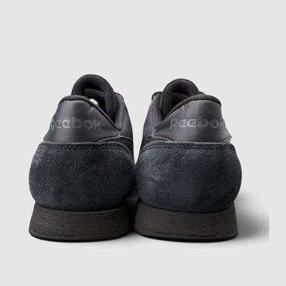 Reebok Club C Revenge, buty sportowe męskie w bardzo dobrym stanie rozmiar 43, widok z tyłu