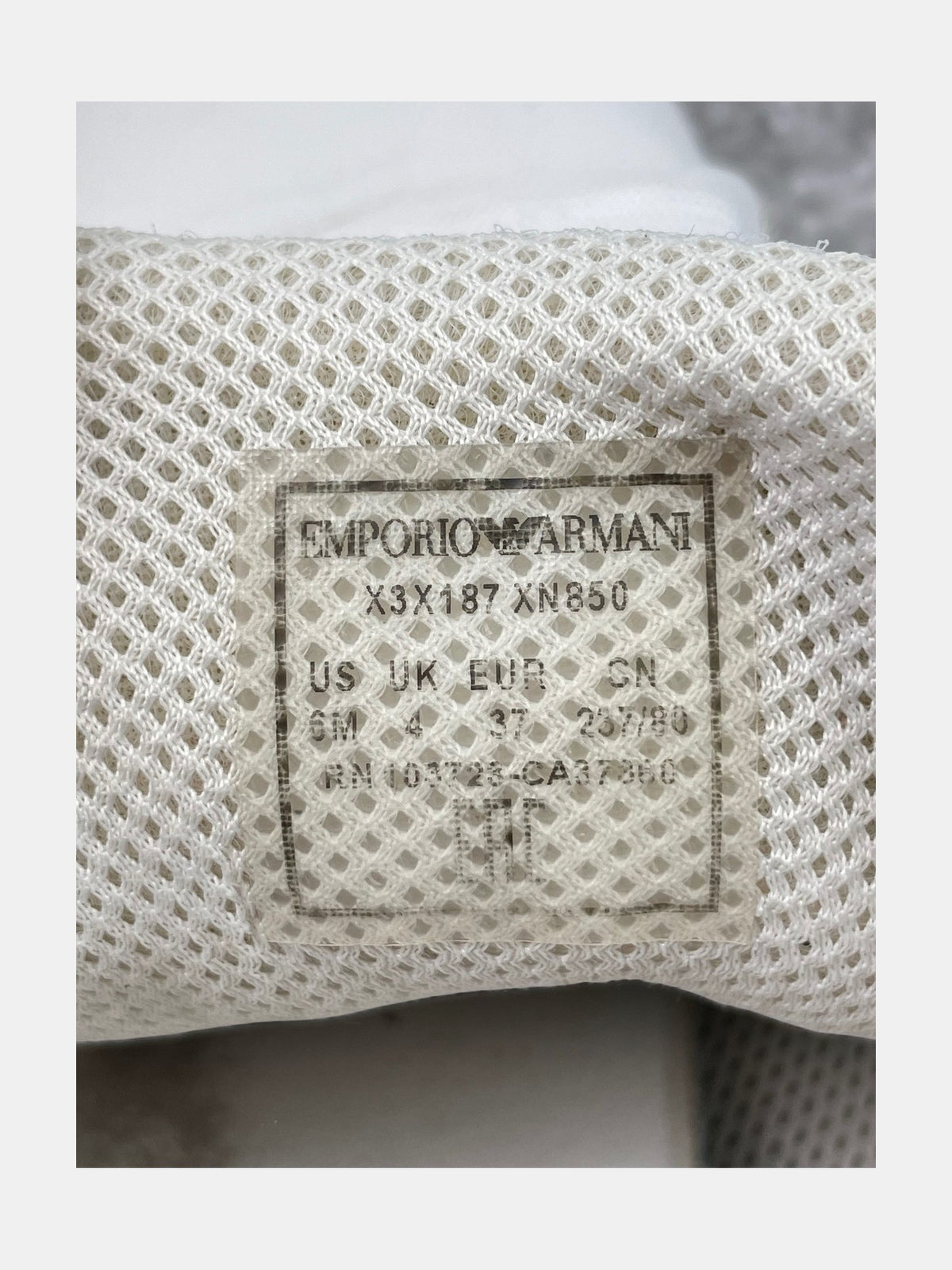Emporio Armani Sneakers rozmiar 37