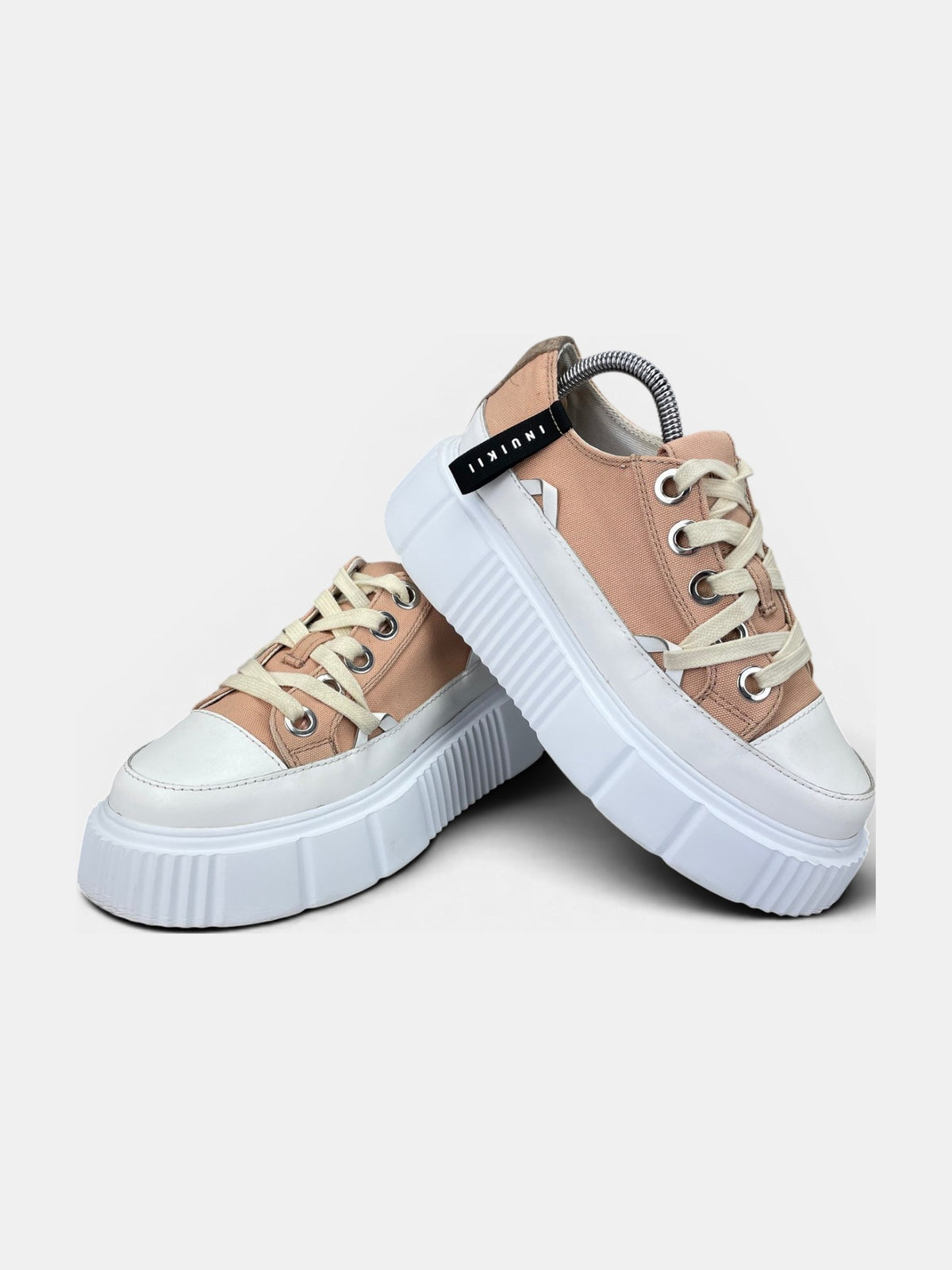 Inuikii Matilda Canvas Low rozmiar 38