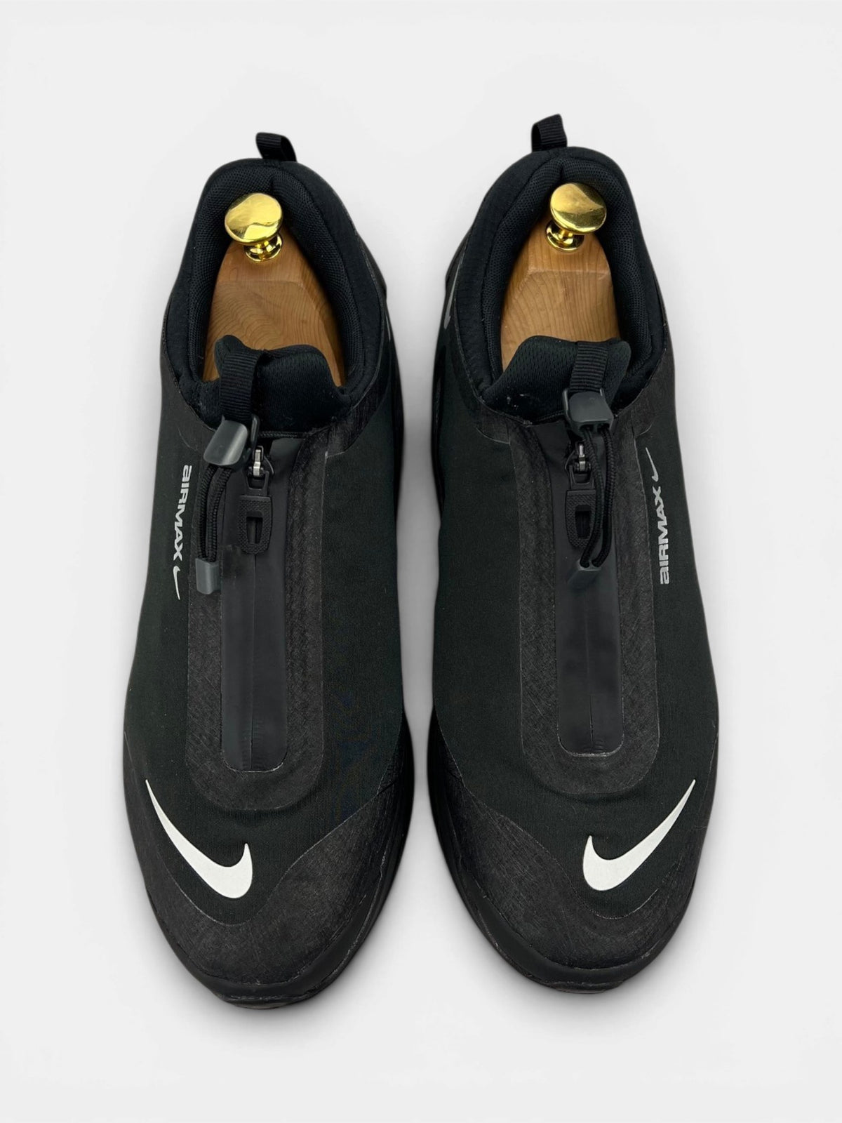 Nike Air Max Dn Roam Triple Black — buty sportowe męskie w bardzo dobrym stanie rozmiar 45, widok z tyłu