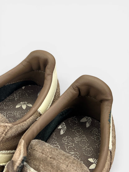 Adidas Handball Spezial — buty sportowe męskie w bardzo dobrym stanie rozmiar 40, zapiętki butów