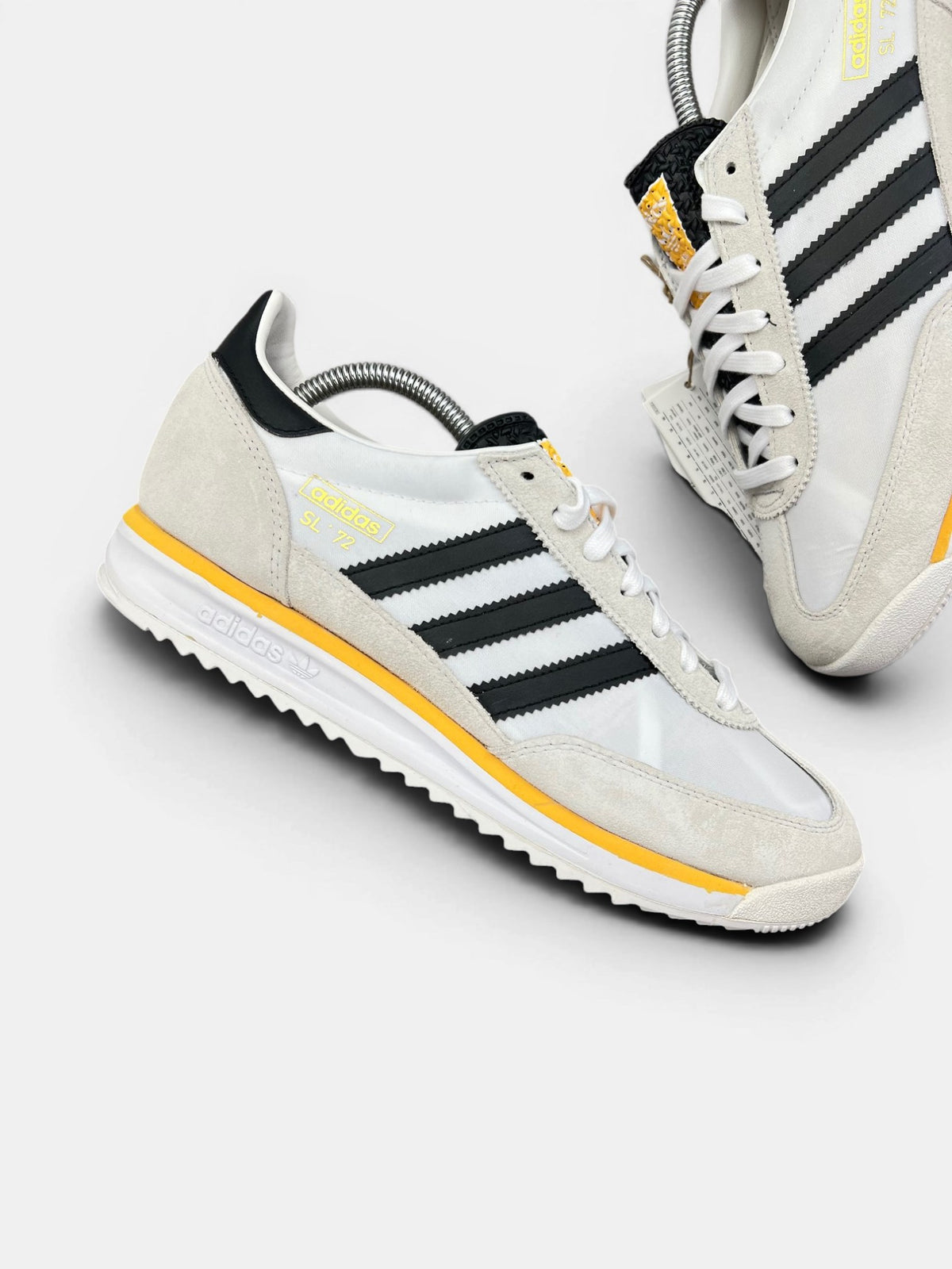 Adidas SL 72 RS Spark Yellow — buty sportowe męskie nowe rozmiar 43 1/3, zewnętrzny panel prawego buta