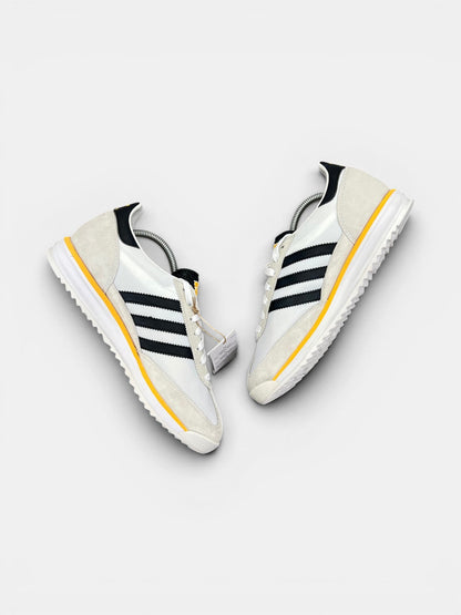 Adidas SL 72 RS Spark Yellow — buty sportowe męskie nowe rozmiar 43 1/3, widok z góry na wewnętrzną stronę butów