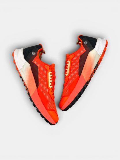 Adidas Terrex Agravic Flow 2 Impact Orange — buty sportowe męskie w bardzo dobrym stanie rozmiar 44 2/3, widok z góry na wewnętrzną stronę butów