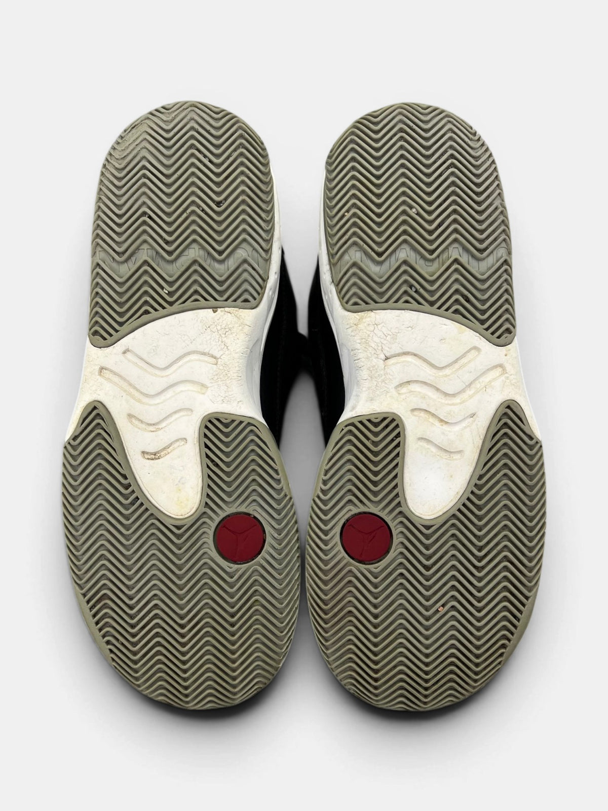 Nike Air Jordan Max Aura 2 — buty sportowe damskie w bardzo dobrym stanie rozmiar 37.5, podeszwa