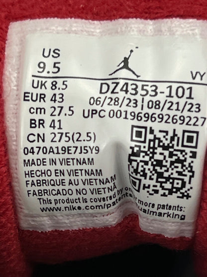 Nike Air Jordan Max Aura 5 White Black Varsity Red — buty sportowe męskie w bardzo dobrym stanie rozmiar 43, opcjonalne zdjęcie 1