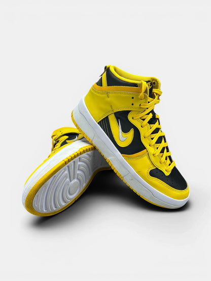 Nike Dunk High Varsity Maize — buty sportowe damskie w bardzo dobrym stanie rozmiar 39, boczny profil
