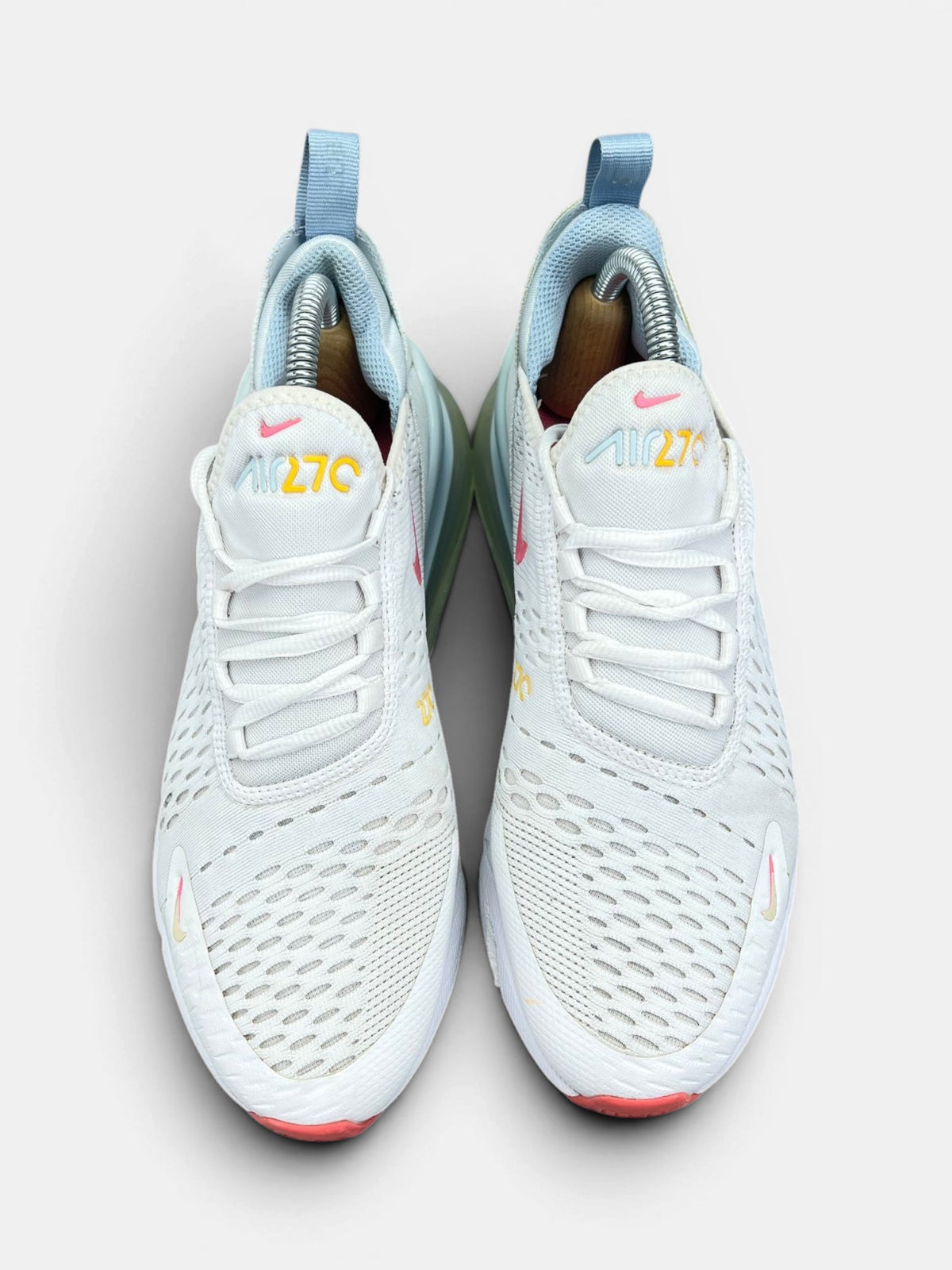 Nike Air Max 270 White Pinksicle — buty sportowe damskie w bardzo dobrym stanie rozmiar 39, widok z góry