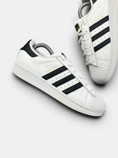 Adidas Superstar II White Gold Tongue — buty sportowe damskie w bardzo dobrym stanie rozmiar 37 1/3, zewnętrzny panel prawego buta