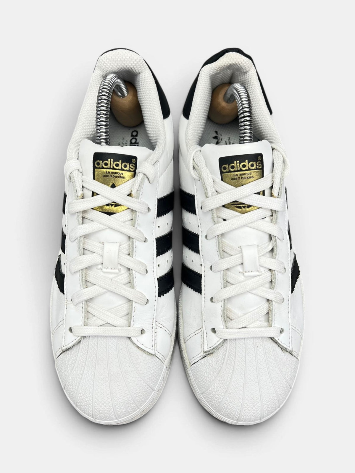 Adidas Superstar II White Gold Tongue — buty sportowe damskie w bardzo dobrym stanie rozmiar 37 1/3, widok z góry