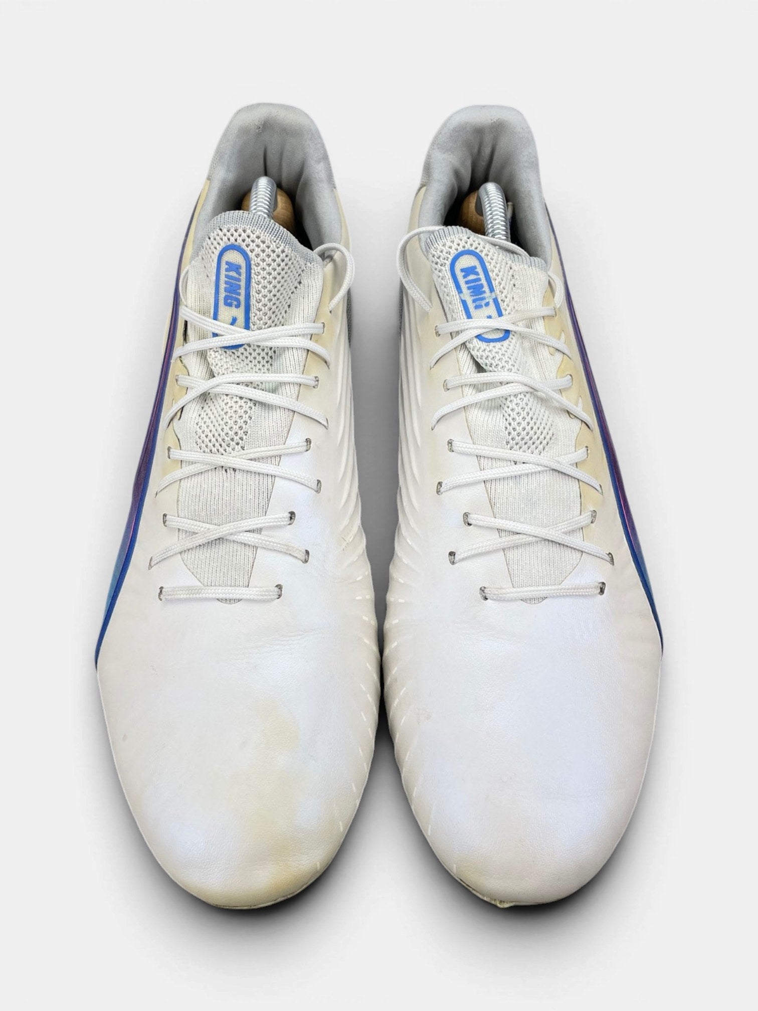 Puma King Ultimate — buty sportowe męskie w bardzo dobrym stanie rozmiar 44.5, widok z góry
