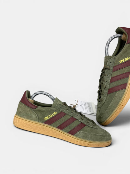 Adidas Spezial — buty sportowe męskie nowe rozmiar 41 1/3, zewnętrzny panel lewego buta
