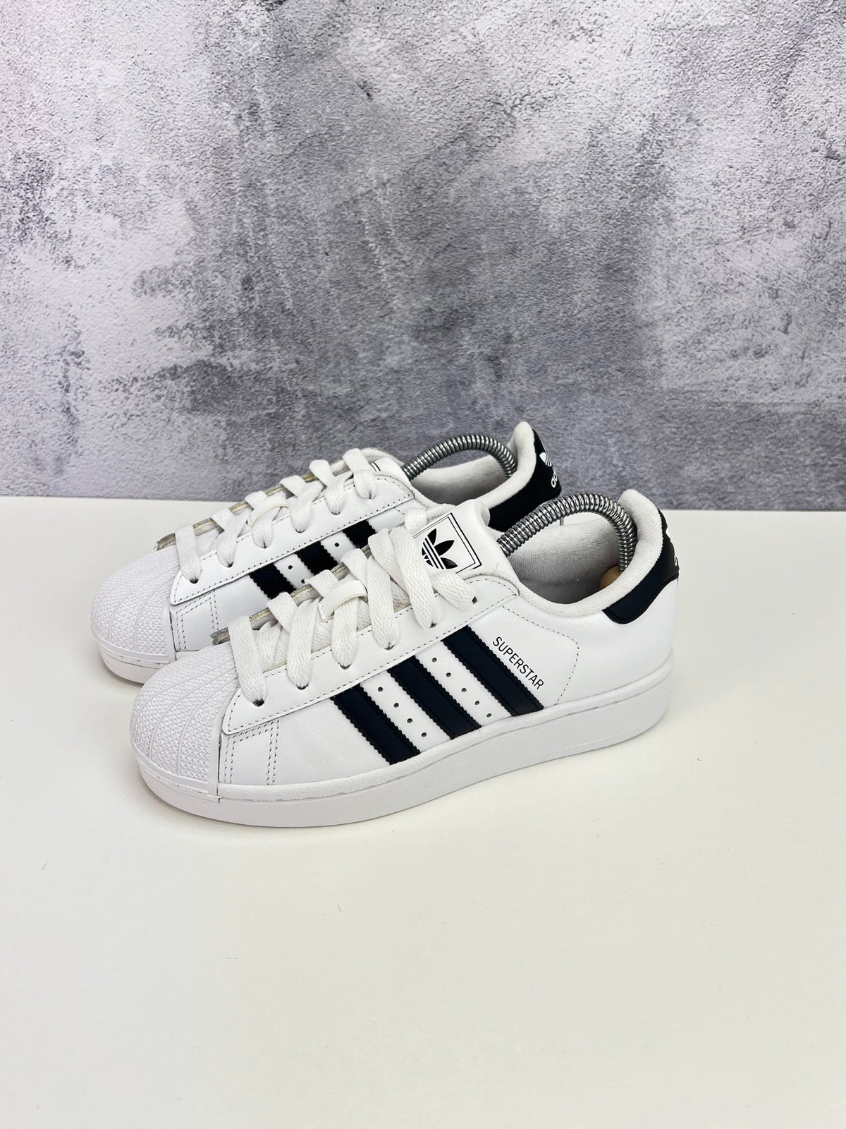 Adidas Superstar II Cloud White Black, sneakersy damskie w bardzo dobrym stanie, rozmiar 36, ujęcie 15