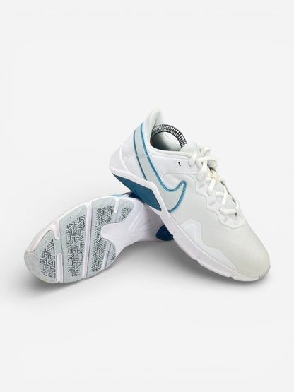 Nike Legend Essential 2, sneakersy damskie w bardzo dobrym stanie, rozmiar 36.5, ujęcie 2