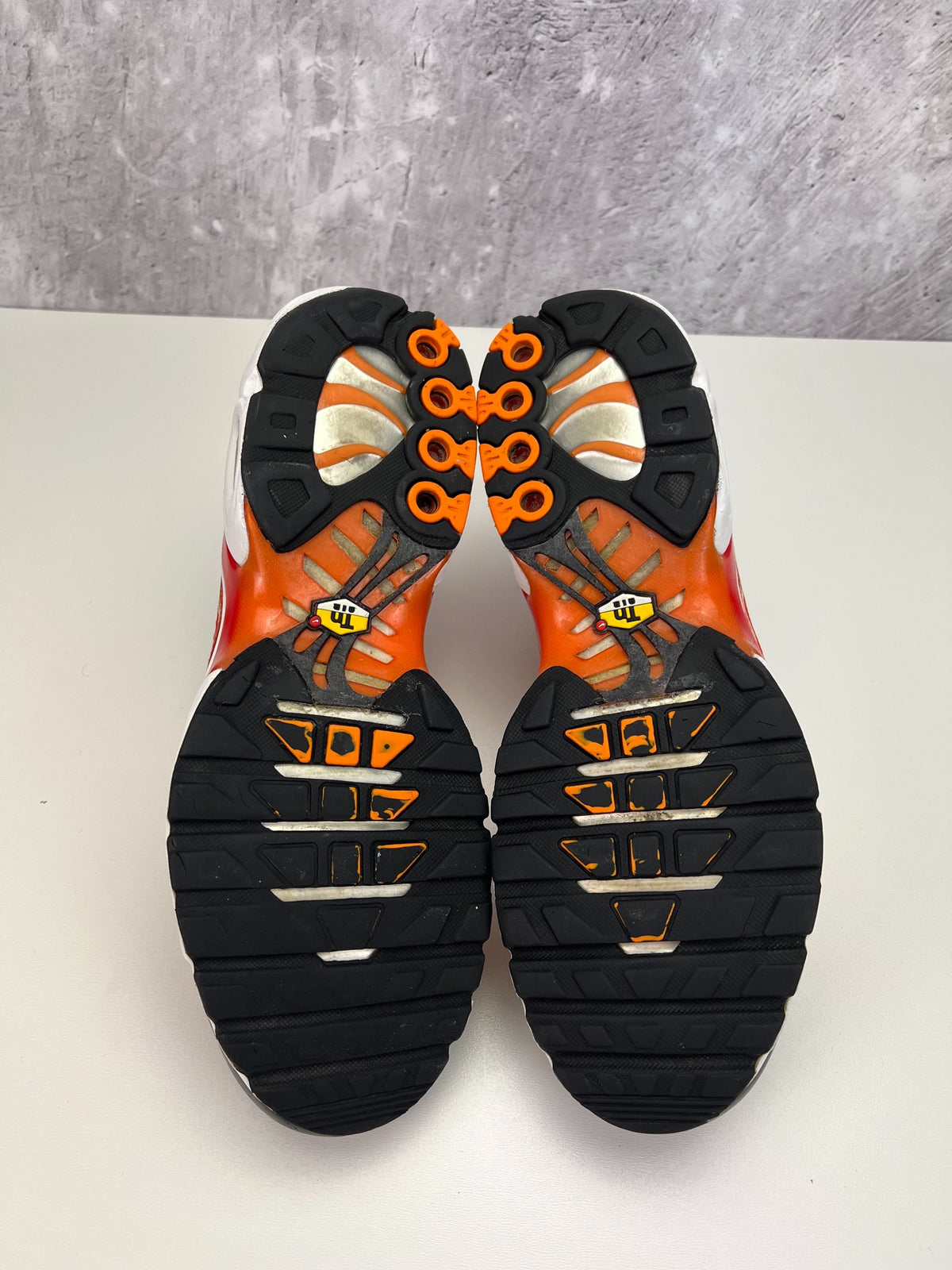 Nike Air Max Plus Light Photography, sneakersy męskie w bardzo dobrym stanie, rozmiar 42.5, ujęcie 13