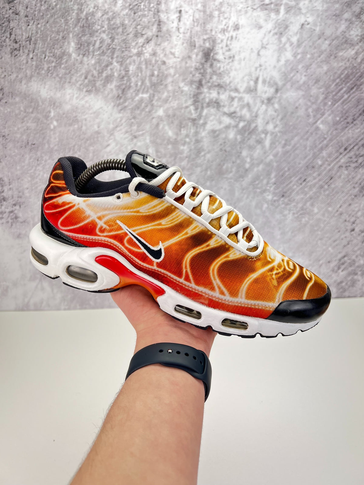 Nike Air Max Plus Light Photography, sneakersy męskie w bardzo dobrym stanie, rozmiar 42.5, ujęcie 3