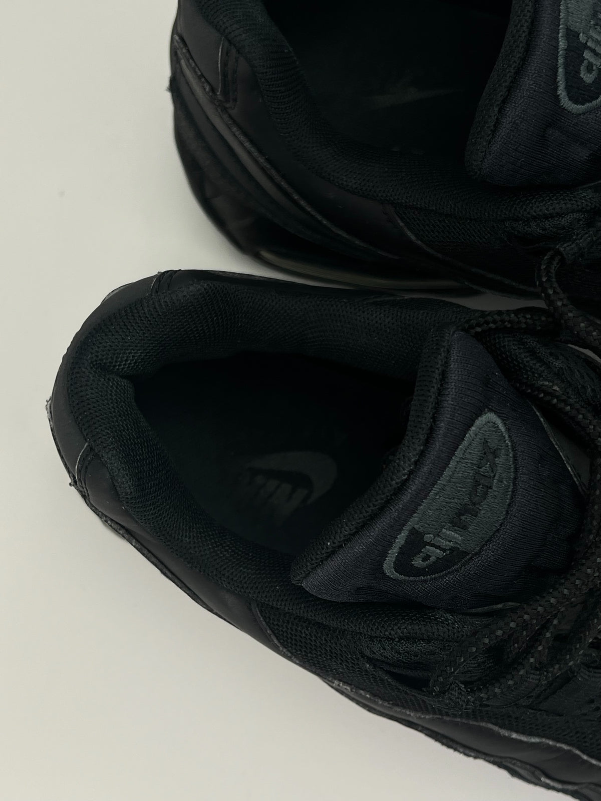 Nike Air Max 95 OG Black, sneakersy męskie w bardzo dobrym stanie, rozmiar 44, ujęcie 13