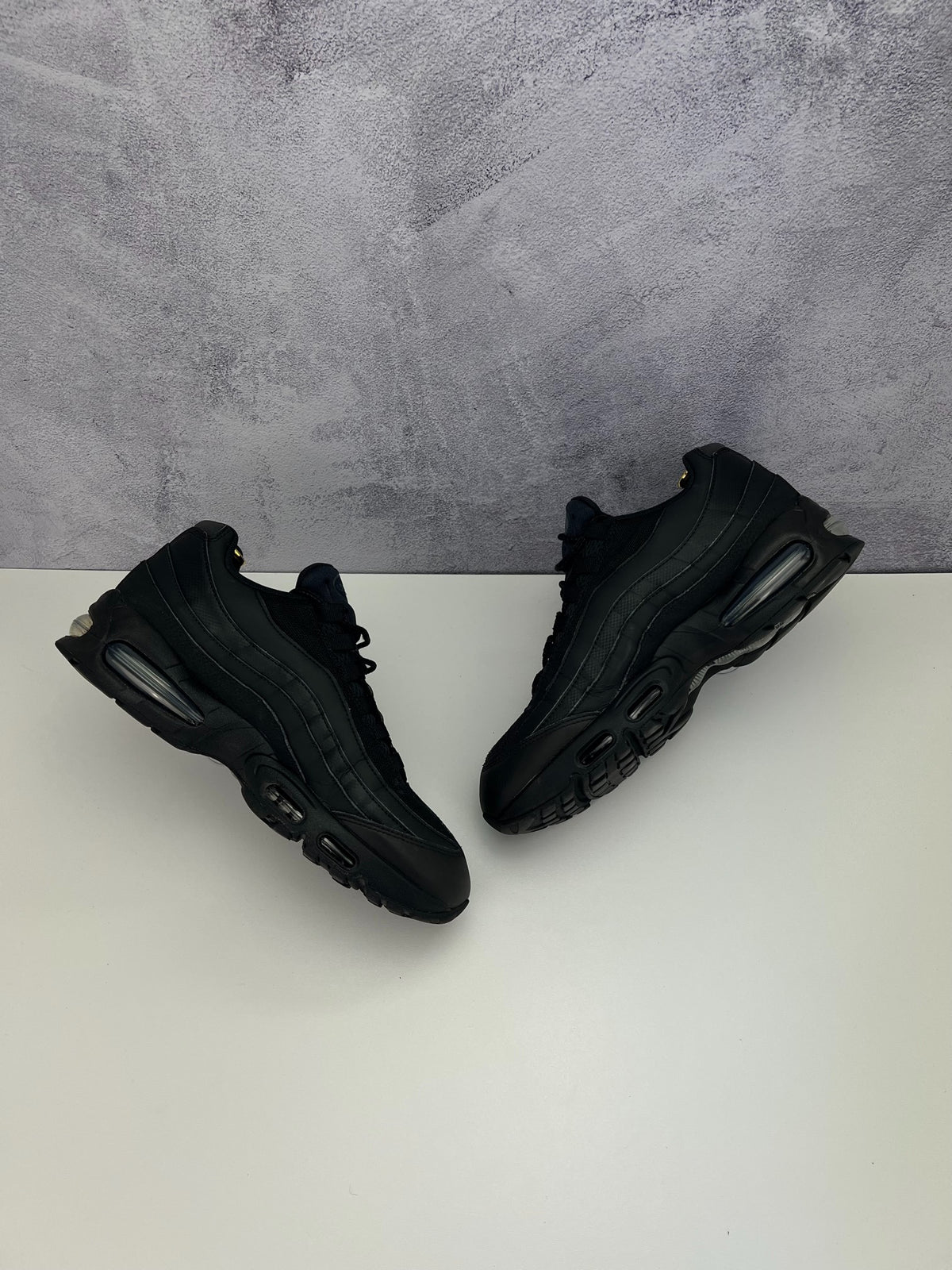 Nike Air Max 95 OG Black, sneakersy męskie w bardzo dobrym stanie, rozmiar 44, ujęcie 6
