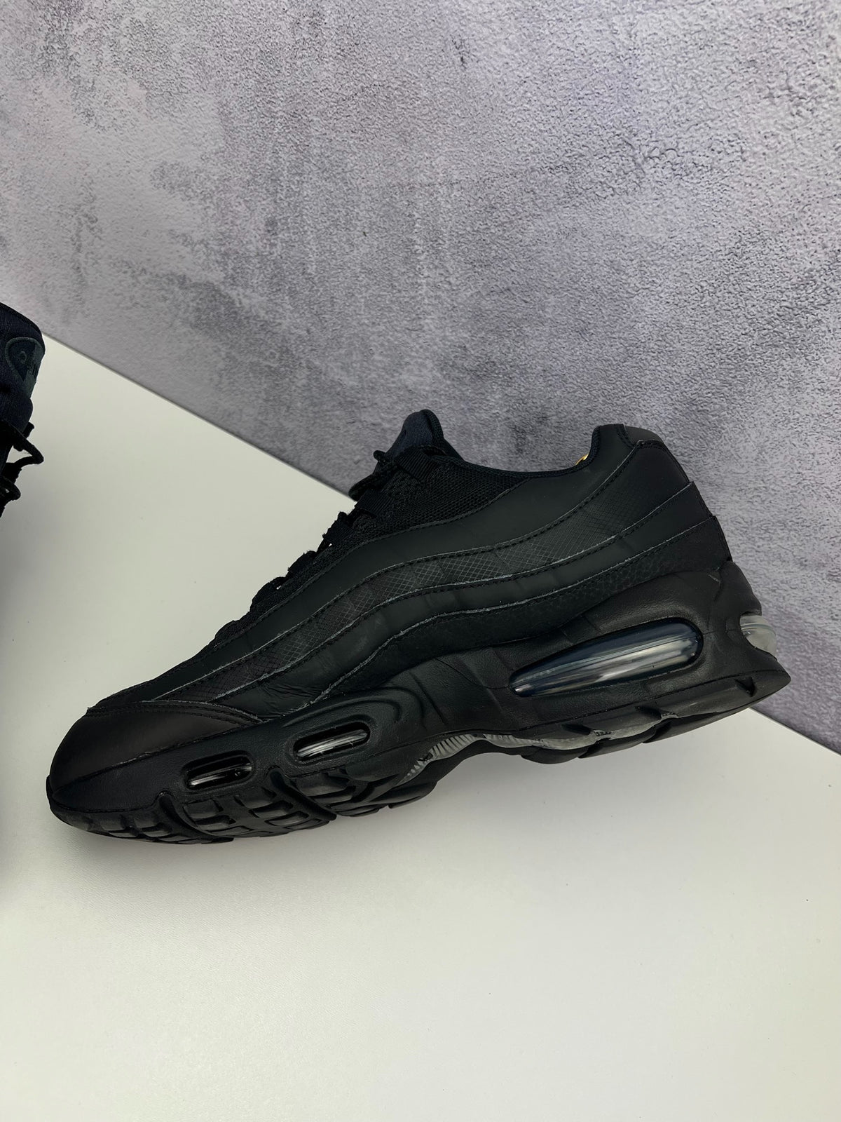Nike Air Max 95 OG Black, sneakersy męskie w bardzo dobrym stanie, rozmiar 44, ujęcie 8