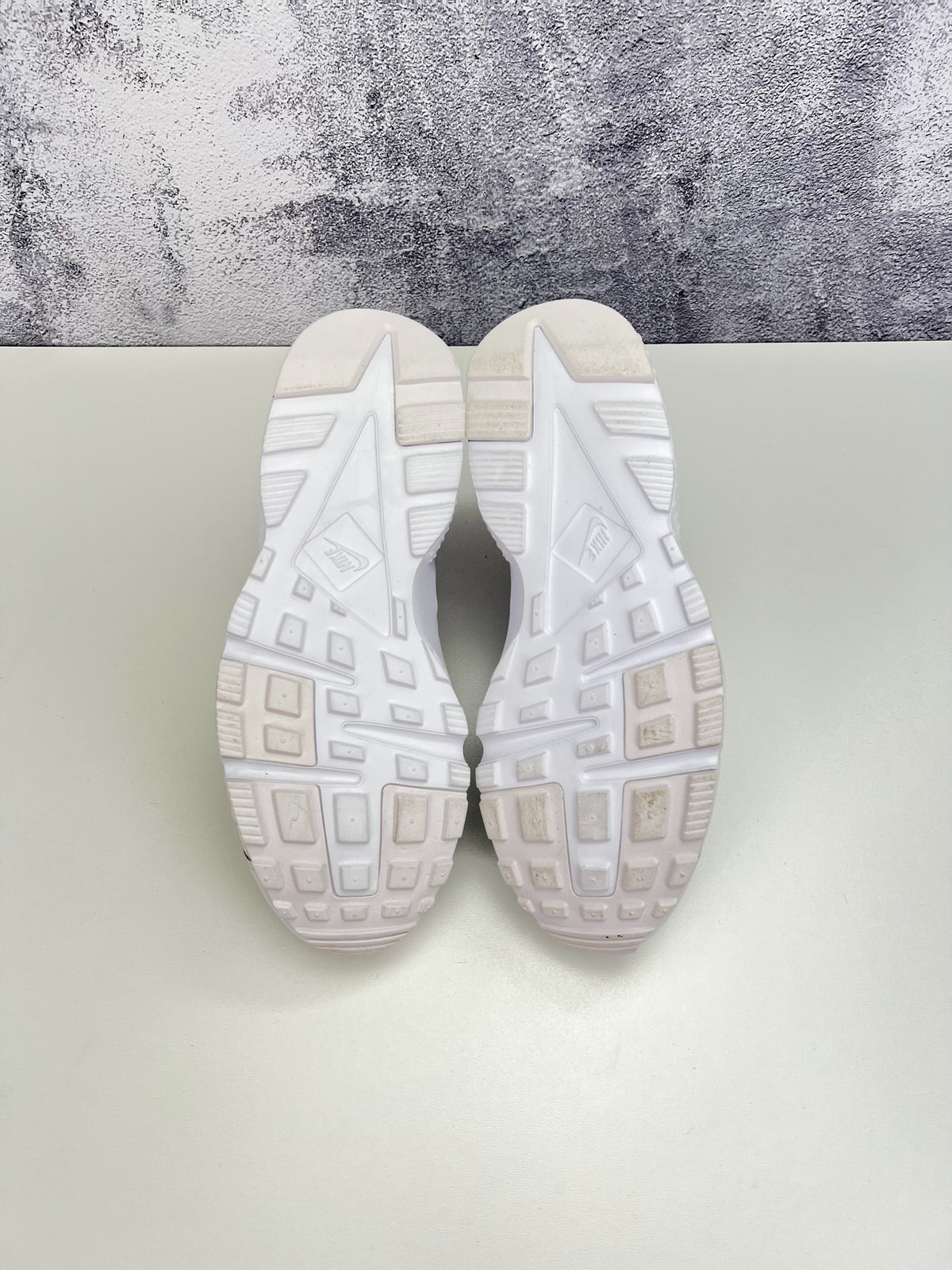 Nike Huarache Run, sneakersy damskie w bardzo dobrym stanie, rozmiar 38.5, ujęcie 11