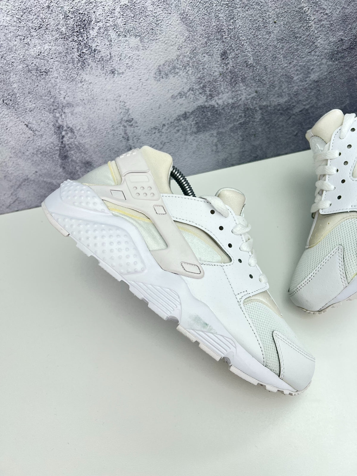 Nike Huarache Run, sneakersy damskie w bardzo dobrym stanie, rozmiar 38.5, ujęcie 4