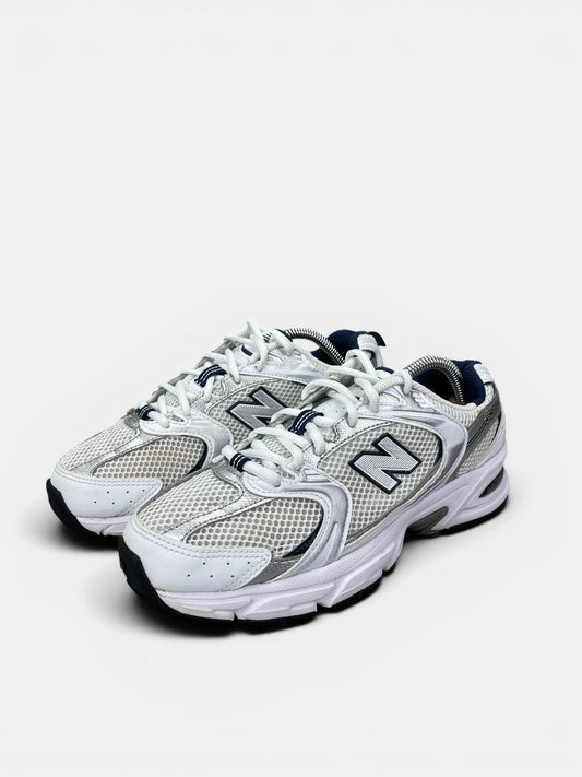 New Balance 530 — buty sportowe damskie w bardzo dobrym stanie rozmiar 38, widok z boku