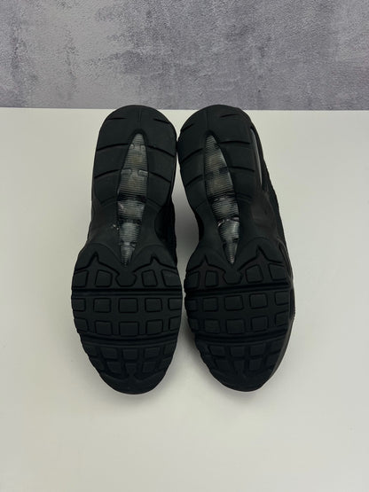 Nike Air Max 95 Essential Triple Black, sneakersy męskie w bardzo dobrym stanie, rozmiar 44, ujęcie 11