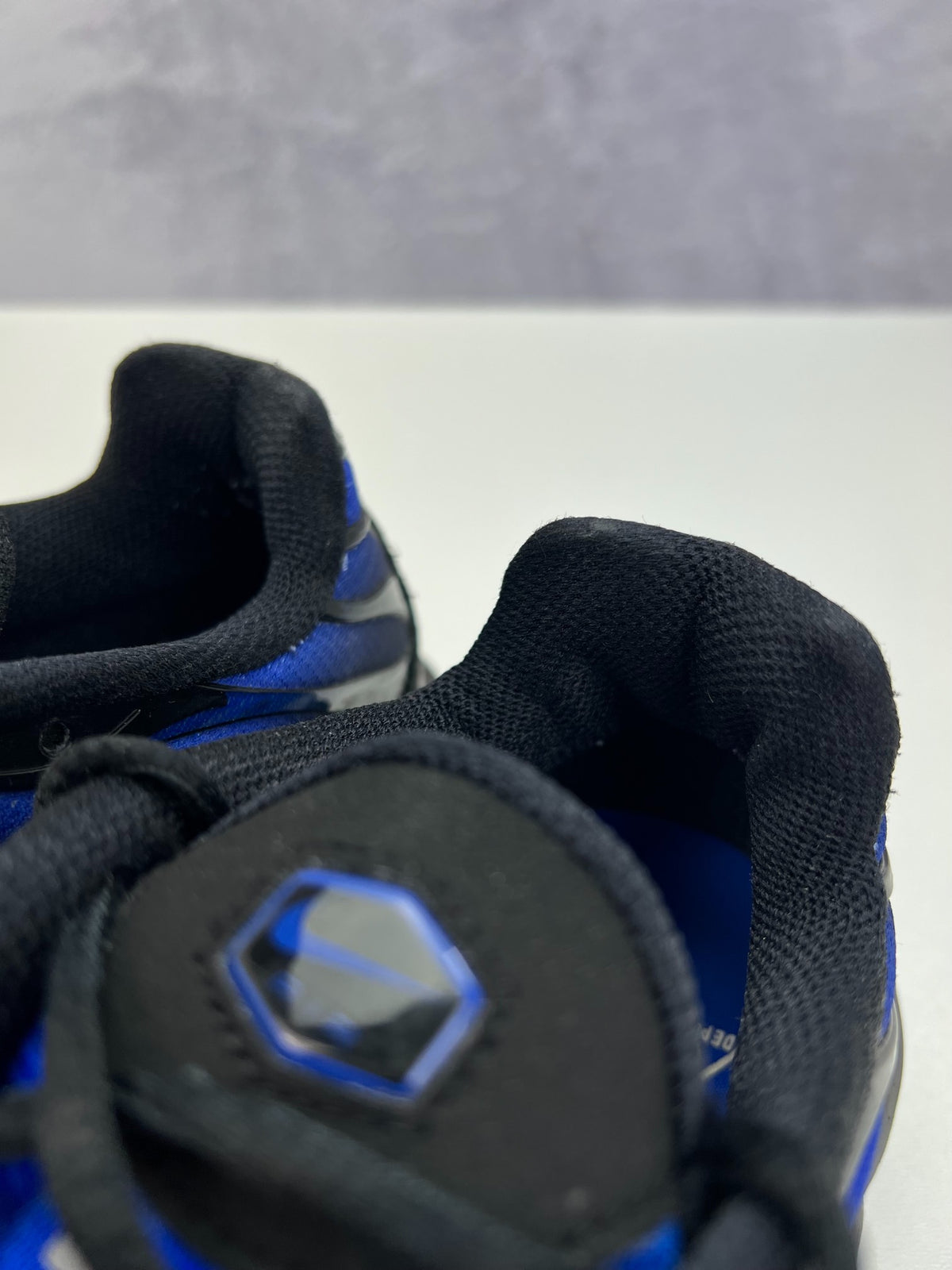 Nike Air Max Plus Premium Black/Racer Blue, sneakersy męskie w bardzo dobrym stanie, rozmiar 40, ujęcie 12
