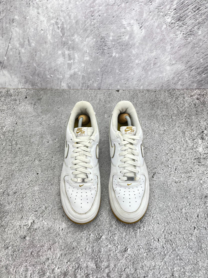 Nike Air Force 1 '07 White Bronzine, sneakersy męskie w bardzo dobrym stanie, rozmiar 44.5, ujęcie 10