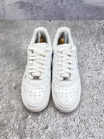 Nike Air Force 1 Low Triple White, sneakersy damskie w bardzo dobrym stanie, rozmiar 38.5, ujęcie 8