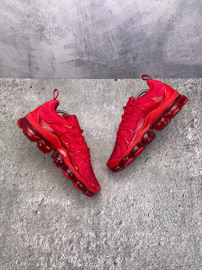 Nike Air VaporMax Plus Triple Red, sneakersy męskie w dobrym stanie, rozmiar 43, ujęcie 6