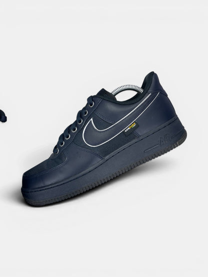 Nike Air Force 1 Low CorDura Dark Obsidian — buty sportowe męskie w bardzo dobrym stanie rozmiar 42.5, widok z góry na wewnętrzną stronę butów