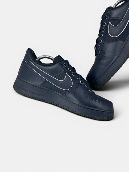 Nike Air Force 1 Low CorDura Dark Obsidian — buty sportowe męskie w bardzo dobrym stanie rozmiar 42.5, wewnętrzny panel lewego buta