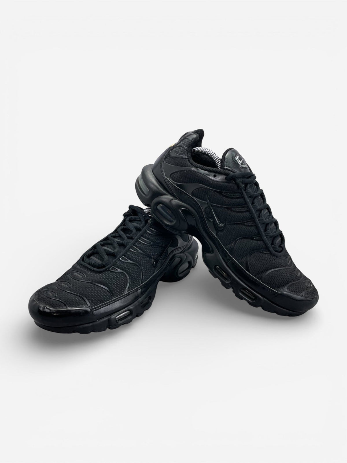 Nike Air Max Plus Triple Black, sneakersy męskie w bardzo dobrym stanie, rozmiar 43, ujęcie 2
