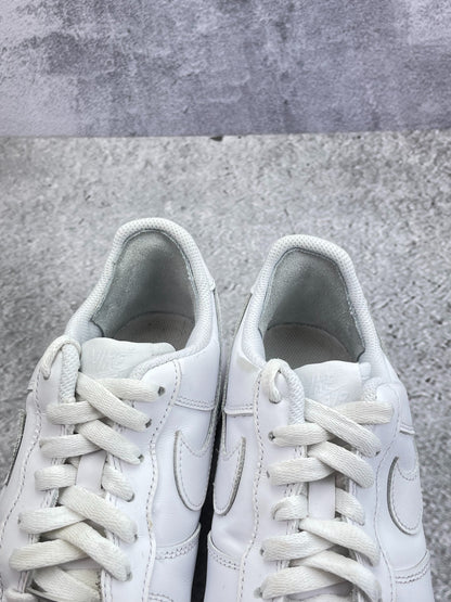 Nike Air Force 1 Low Triple White, sneakersy damskie w bardzo dobrym stanie, rozmiar 38.5, ujęcie 12