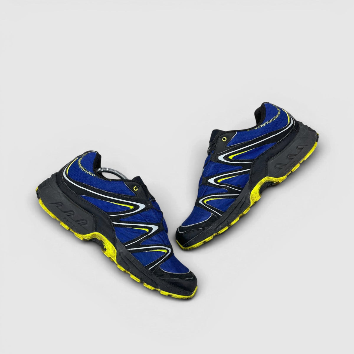 Salomon Speedcross Gore-Tex, buty sportowe męskie w bardzo dobrym stanie rozmiar 46.5, zewnętrzny panel prawego buta