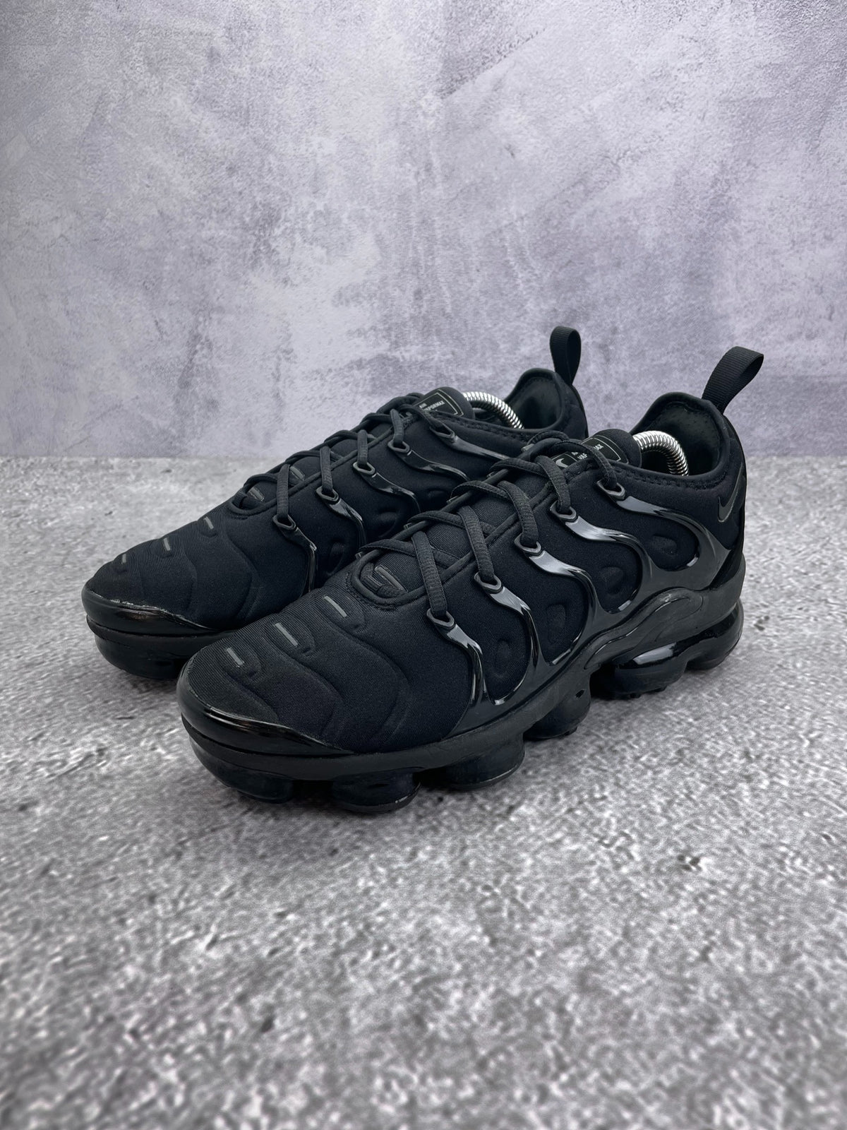 Nike Air VaporMax Plus Triple Black, sneakersy damskie w bardzo dobrym stanie, rozmiar 42, ujęcie 15